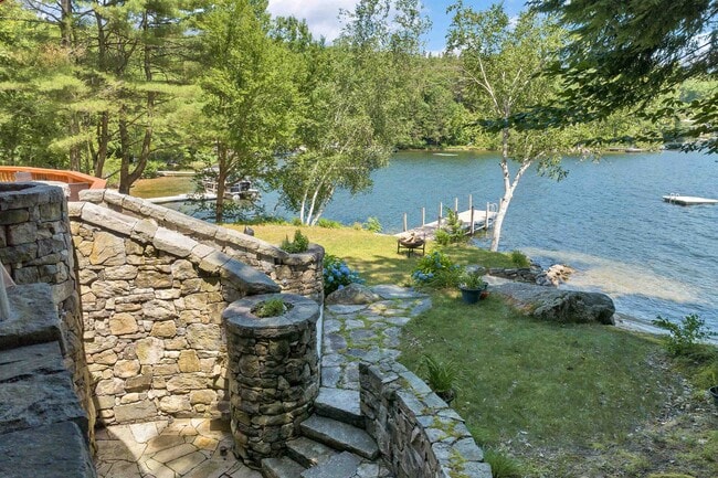 Photo - 191 N Shore Rd