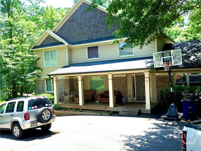 Photo - 2012 S Milledge Ave Casa