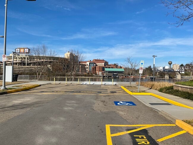 Photo - 445 W Blount Ave Unit 509