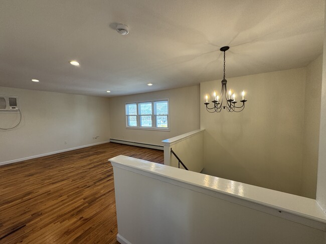 Photo - 40 Whitestone Rd