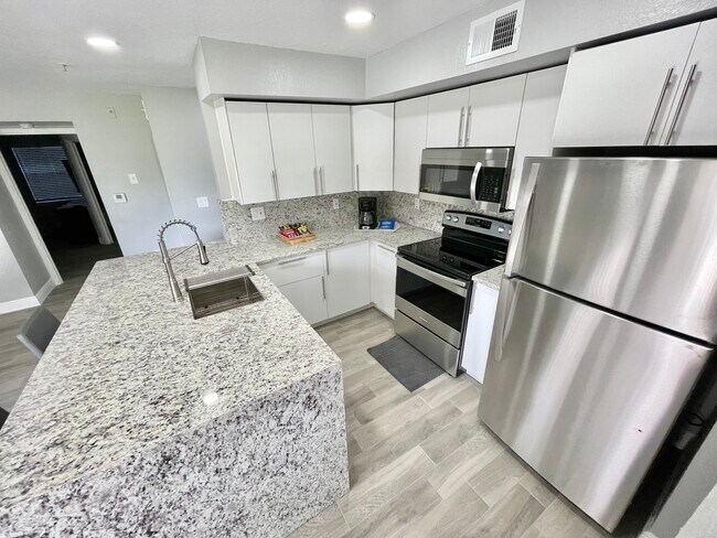 Fully functioning Kitchen
