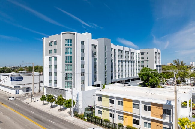 Photo - Wenski Groves