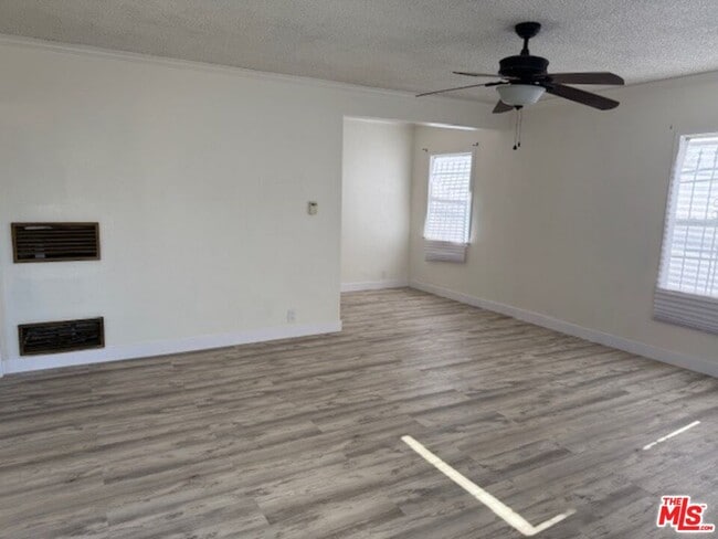 Photo - 3726 W 112th St