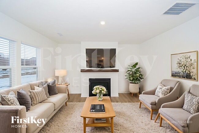 Photo - 812 Penrose Pl