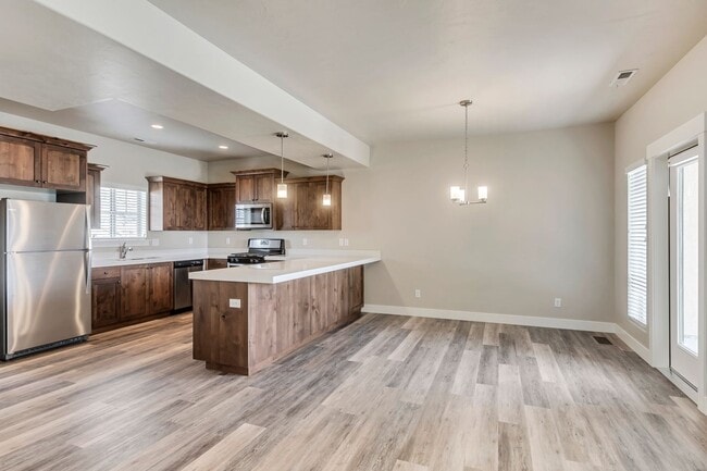 Photo - 3 Bed Townhome - Provo Slate Canyon