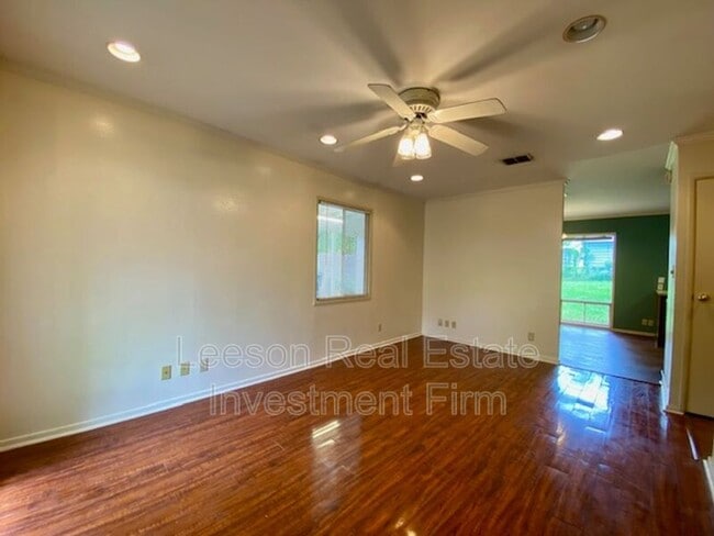 Photo - 2838 Smithfield Rd