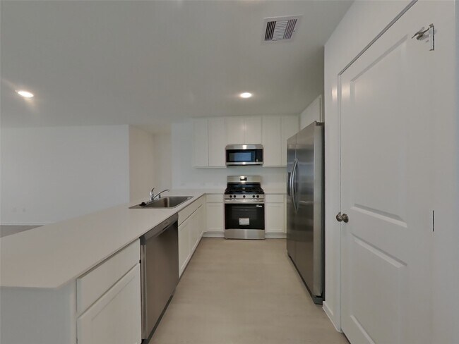 Photo - 13023 Shells Ln