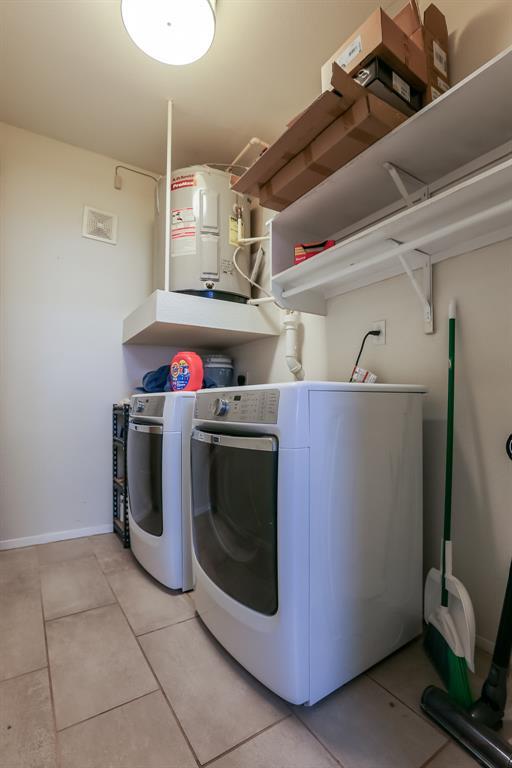 Photo - 910 W 25th St Unidad 208