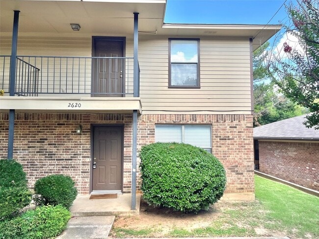 Building Photo - 2620 Bolivar St Unit 26