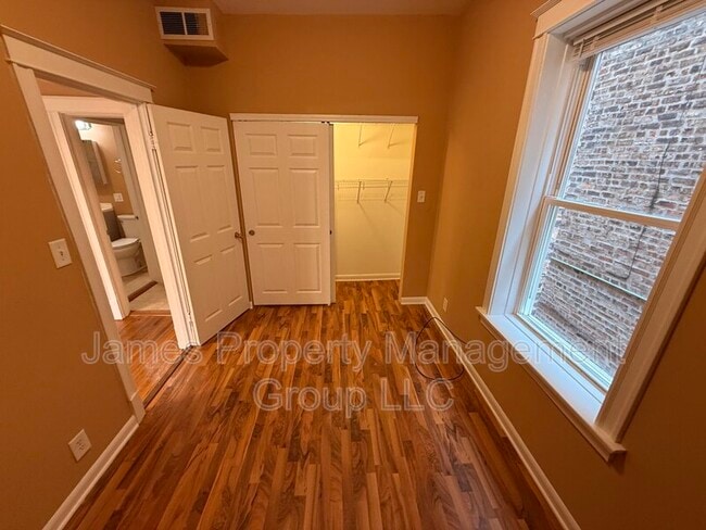 Photo - 2524 W Cortez St Unit 1F