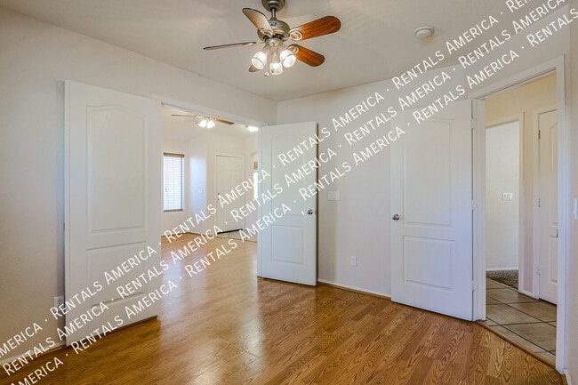 Photo - 16070 W Kendall St