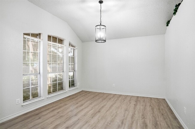 Photo - 7103 Greenspoint Dr