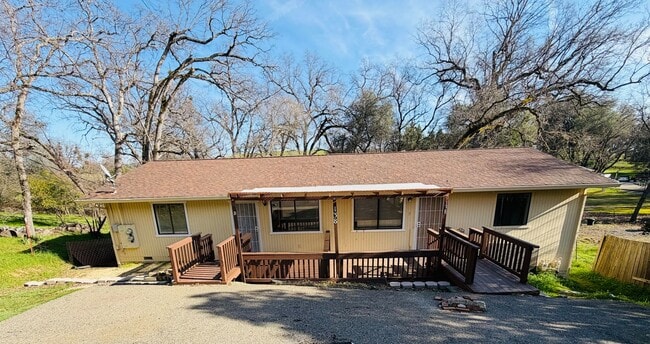 Building Photo - 138 Patterson Ct Unit A