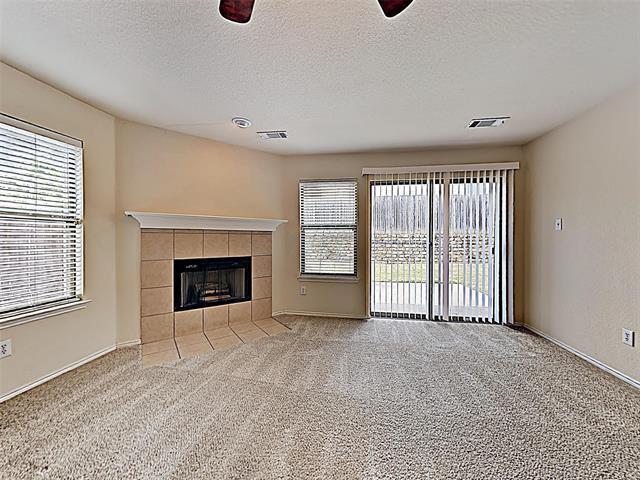 Photo - 5117 Meridian Ln