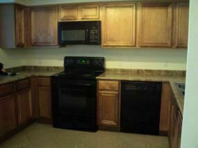 Photo - 4925 E DESERT COVE Ave Unidad 134