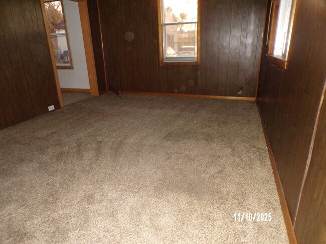 Photo - 814 E Main St