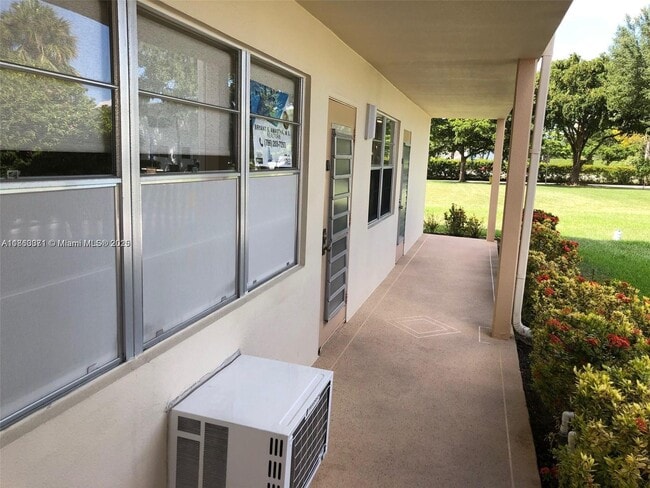 Building Photo - 93 Ventnor E Unit 93 Rental