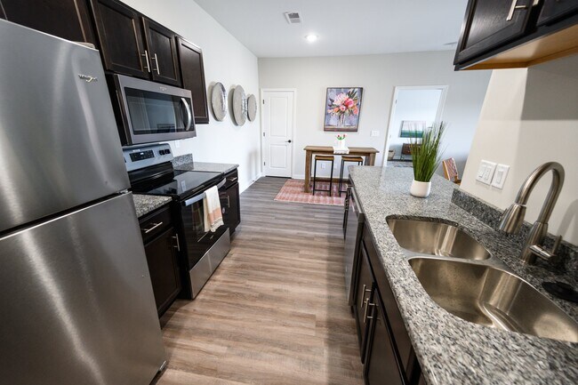 Plum Ridge Apartments