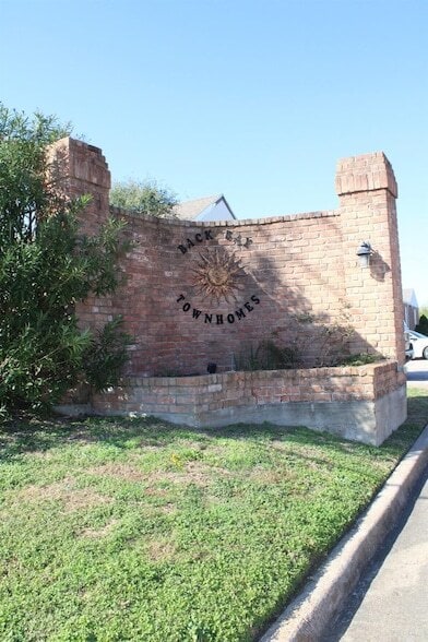 Photo - 1901 Back Bay Dr