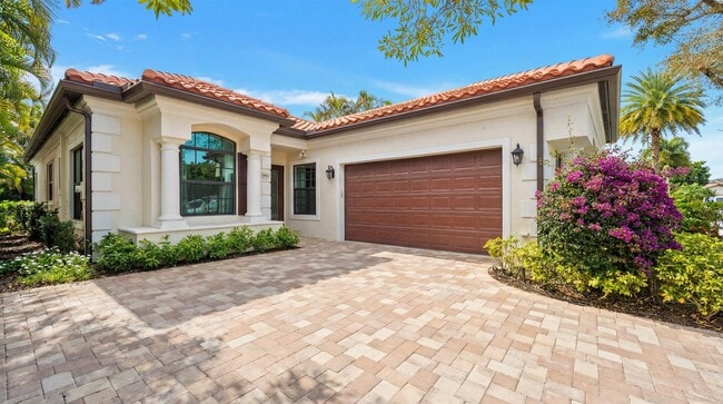 Photo - 2055 Regents Blvd