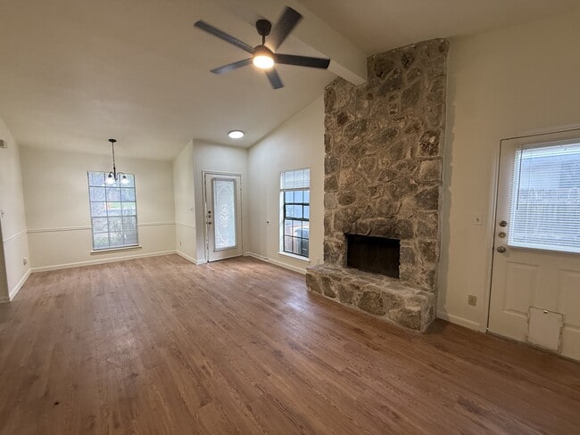 Photo - 2506 Howellwood Wy Unit 1