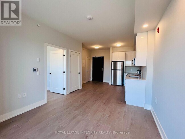 Photo - 1350 Hemlock Rd Unit 203
