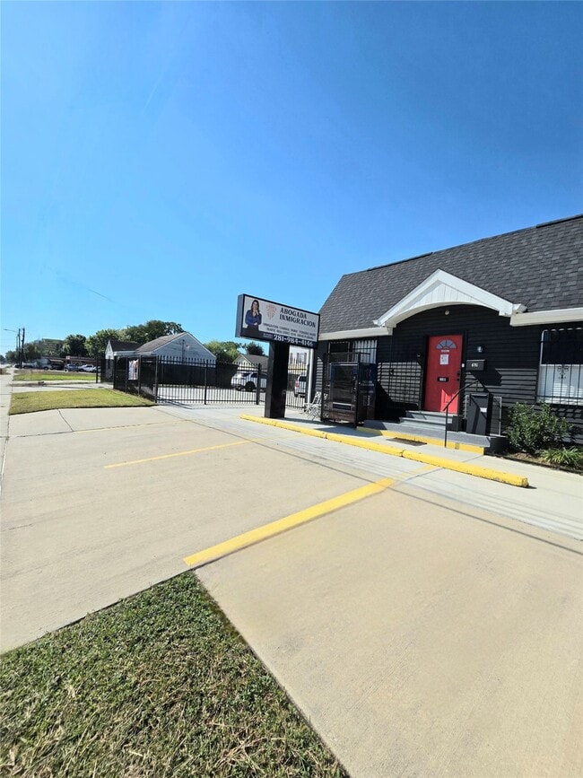 Photo - 616 Shaver St