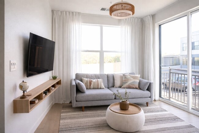 Building Photo - 1650 Sheridan Blvd