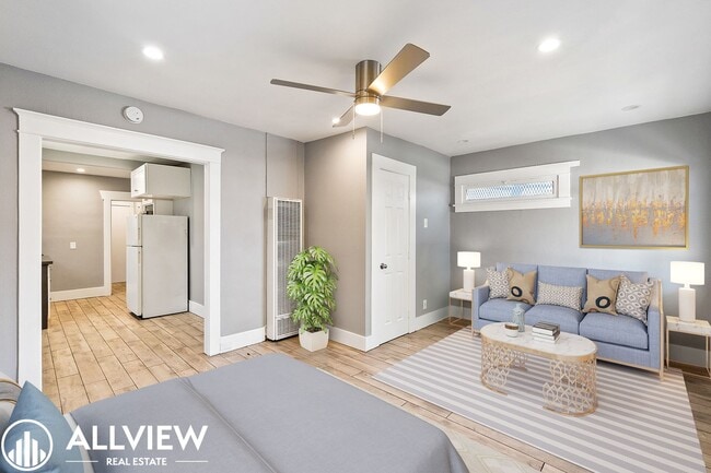 Building Photo - 307 W 7th St Unit 309