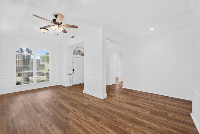 Photo - 7008 Jasper Dr