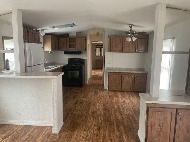 Photo - 3 Bedroom 2 Bathroom (move-in ready)