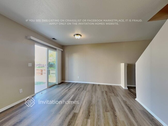 Photo - 1205 Bluebird St