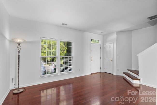 Photo - 11022 Garden Oaks Ln