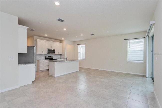 Photo - 2501 Southlawn Ln