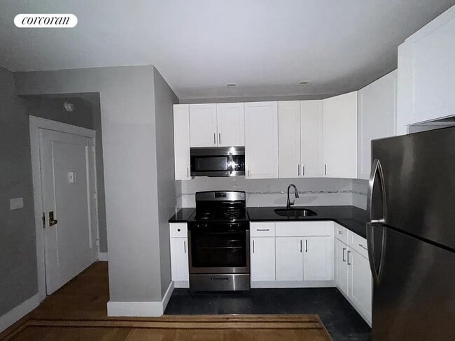 Building Photo - 92 E 53rd St Rental