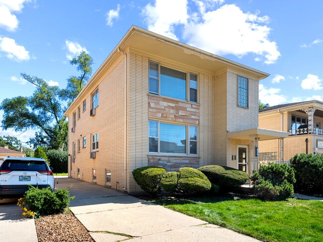 Building Photo - 735 N Northwest Hwy Unit 1