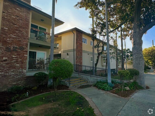 Entrance - Chevy Chase Terrace Rental