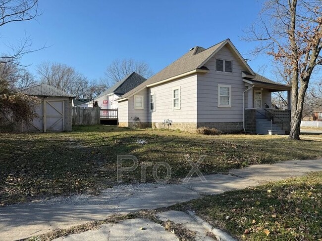 Photo - 102 S Connor Ave