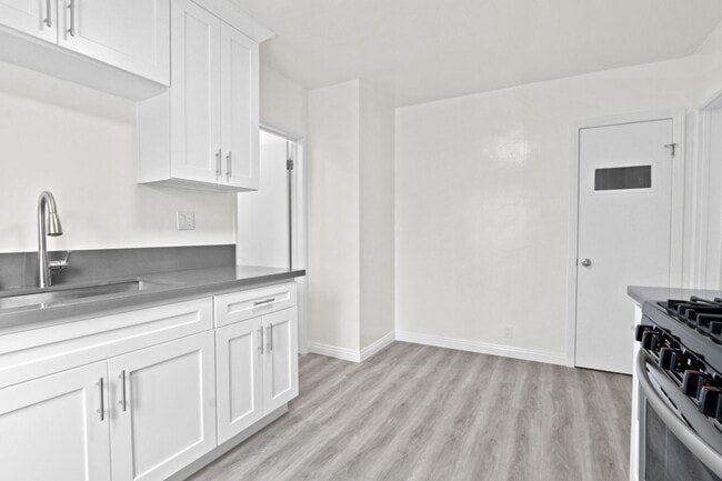 Photo - 1824 16th St Unit 8