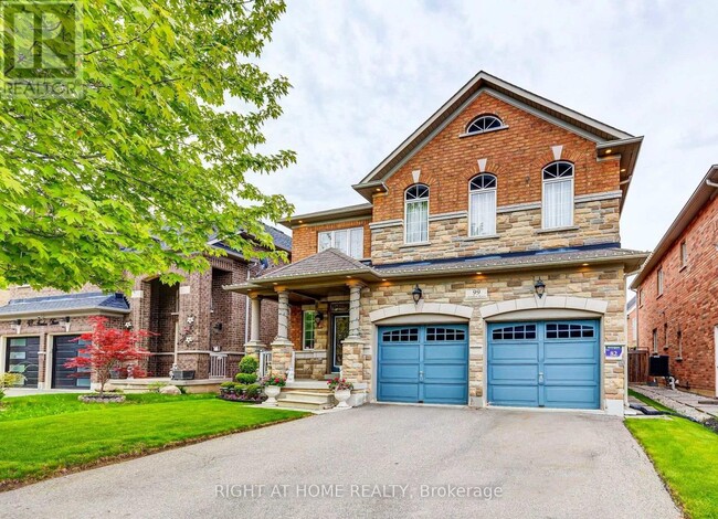 Photo - 99 Ascalon Dr