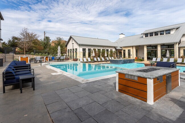 Photo - Estates at Bee Cave