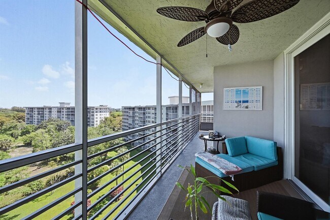 Photo - 4015 W Palm Aire Dr Unit 10