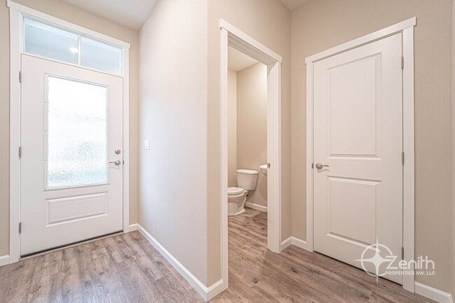 Photo - 15312 NE 72nd Way