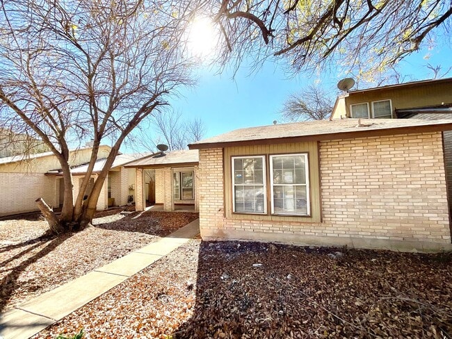 Photo - Single-Story Converse Home | Covered Patio & Appliances Included!