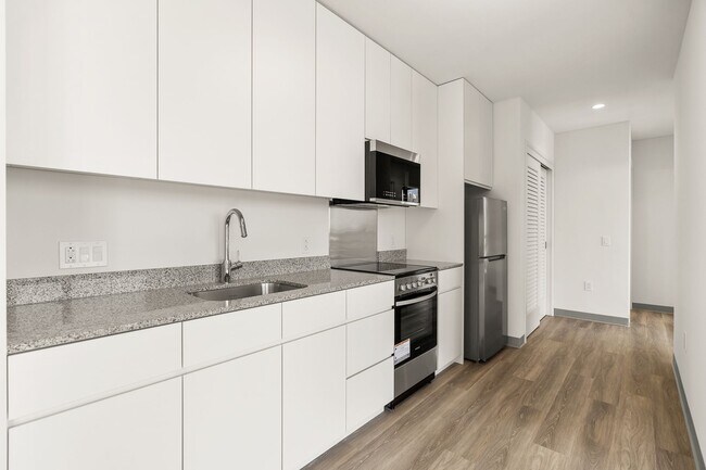 Photo - Modern 2 BD/1 BA at The Flats at Sky Ala Moana East Unit 1302