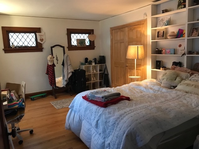 Photo - 3076 N Bartlett Ave