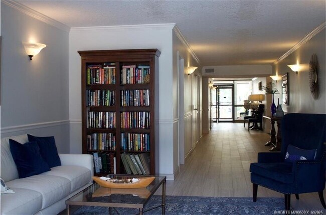 3792 NE Ocean Blvd Unit 104S