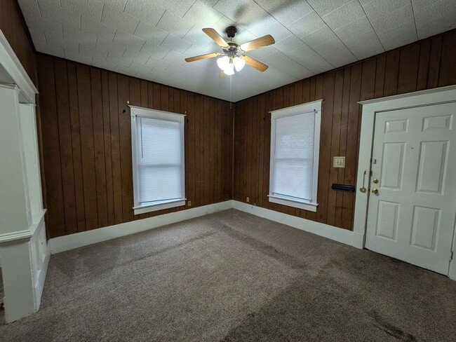 Photo - 1819 10th St