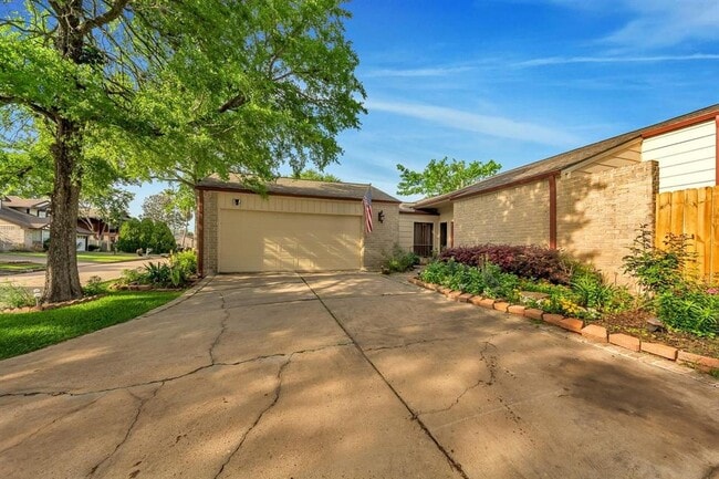 Photo - 3003 Ashford Oak Dr House