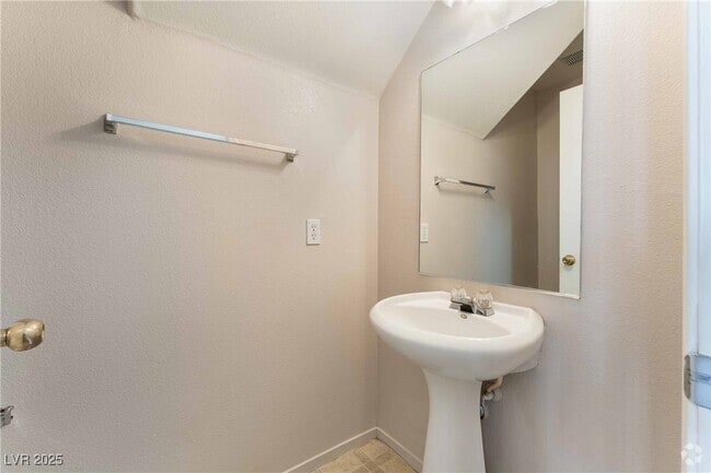 Building Photo - 3684 Hidden Beach Ct Rental